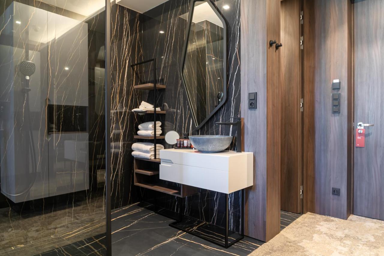 Theatre Hotel Olomouc Eksteriør billede