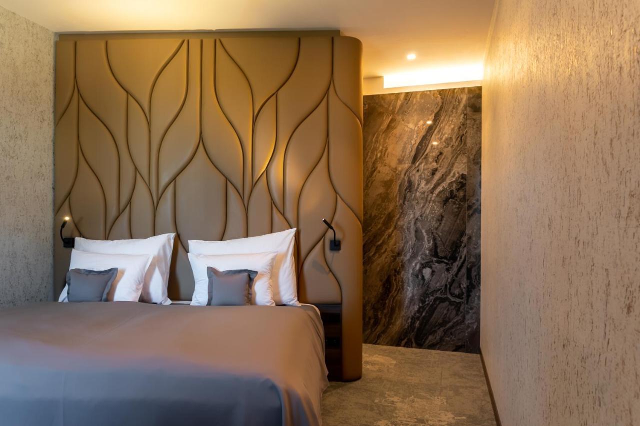 Theatre Hotel Olomouc Eksteriør billede