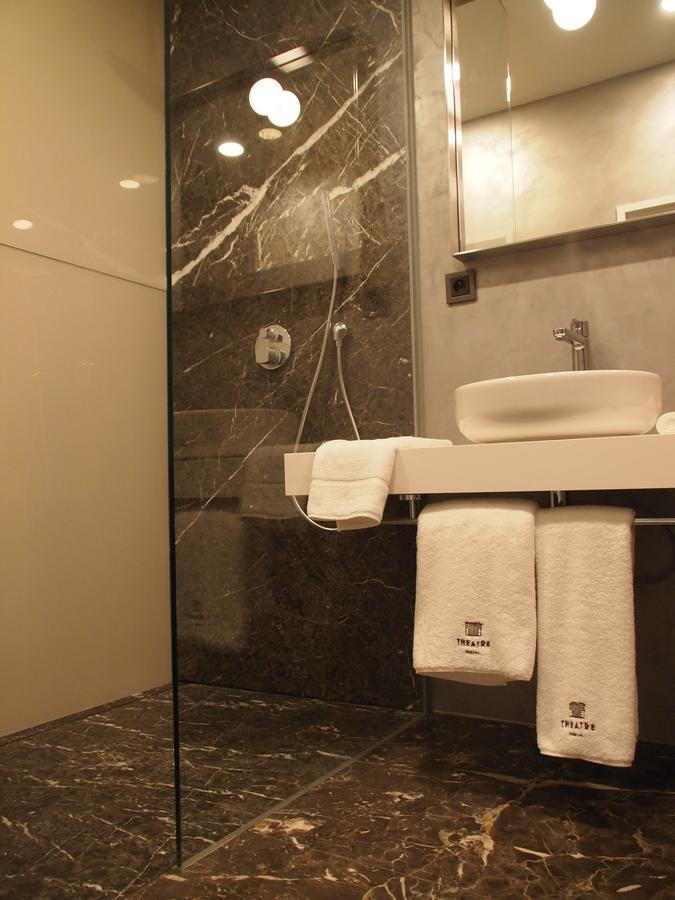 Theatre Hotel Olomouc Eksteriør billede
