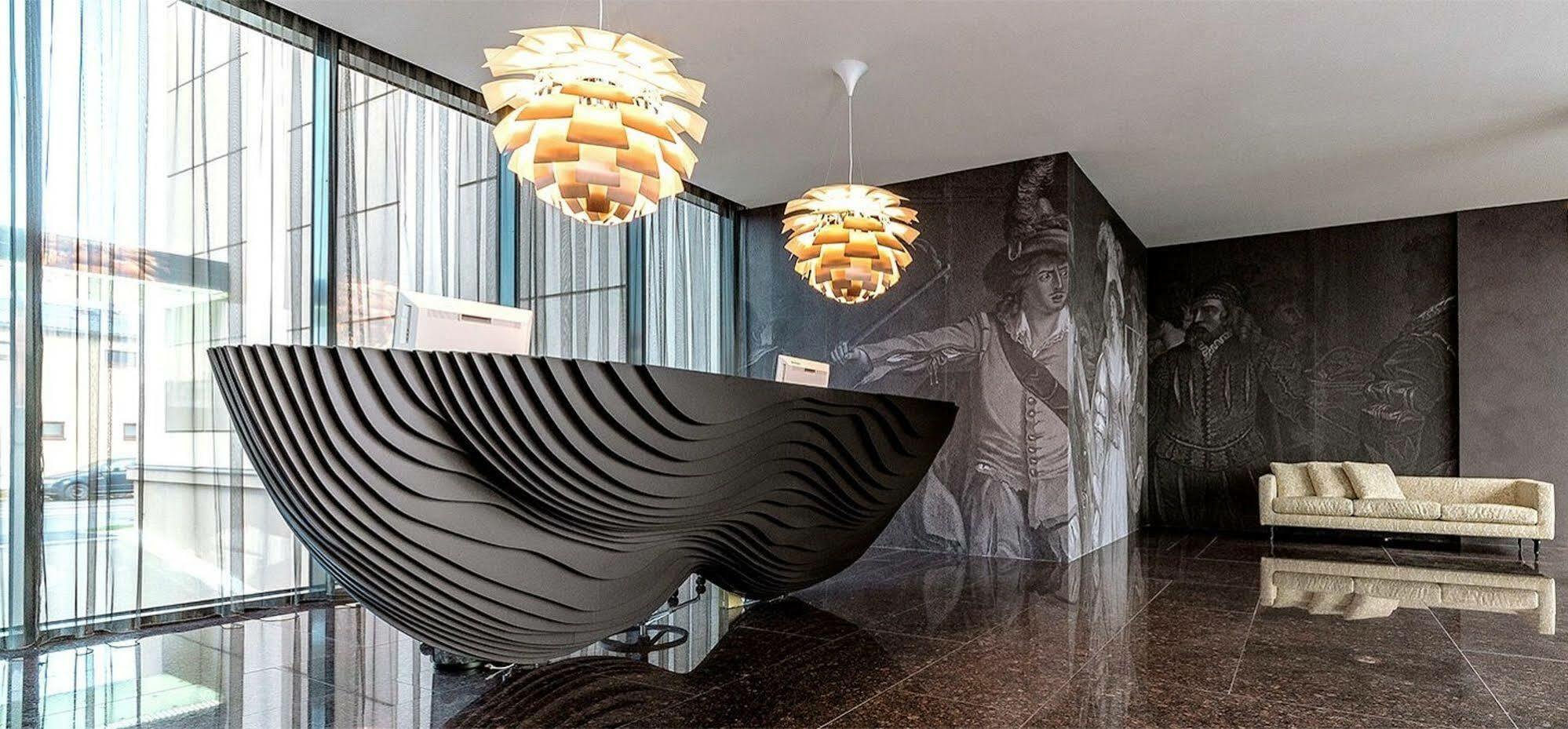 Theatre Hotel Olomouc Eksteriør billede
